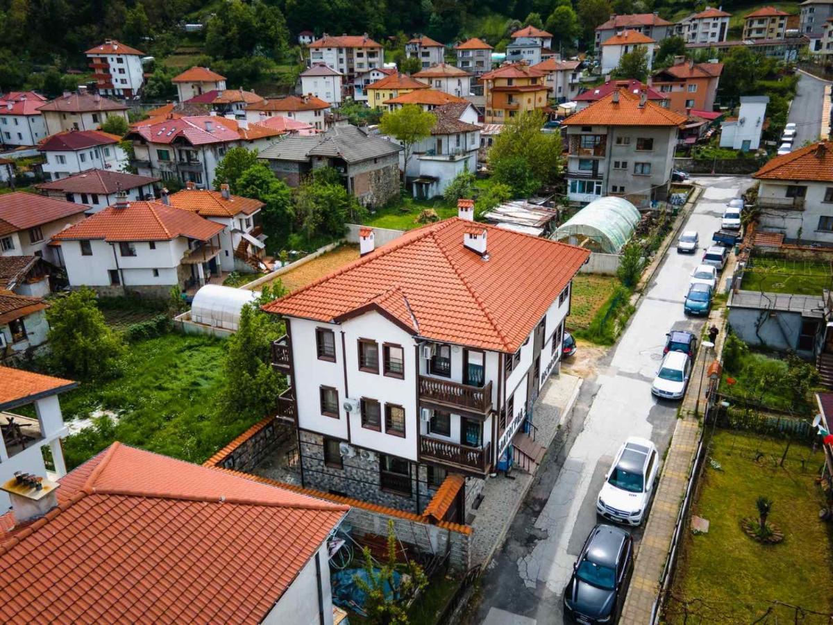 Zlatograd 2 Iosifova Guest House Exterior photo